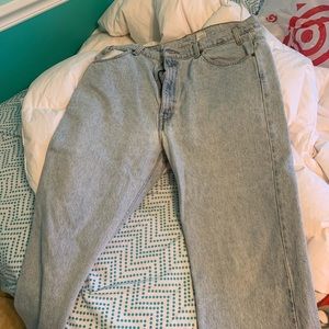 the cutest levi jeans I wish they fit me